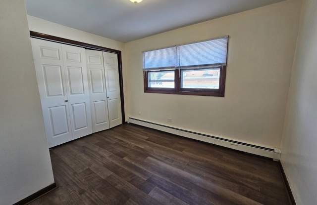 5968 S Archer Avenue Gallery 3