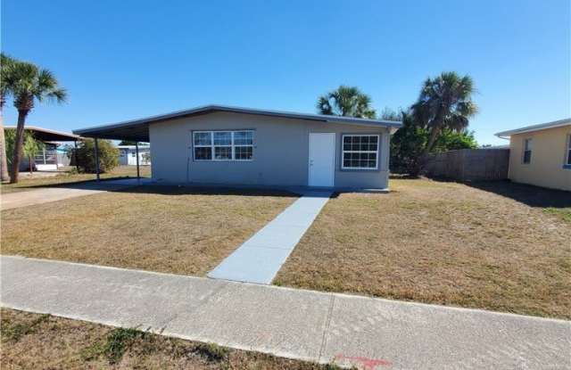 22025 Beverly Avenue photos photos