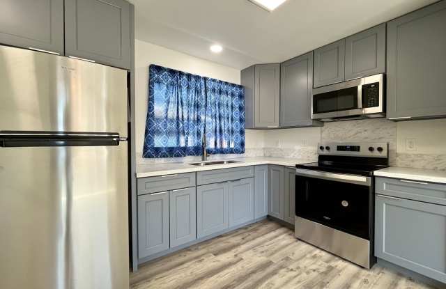 Brand New 1 Bed, 1 Bath Back House in Kaimuki w/ 1 Parking photos photos