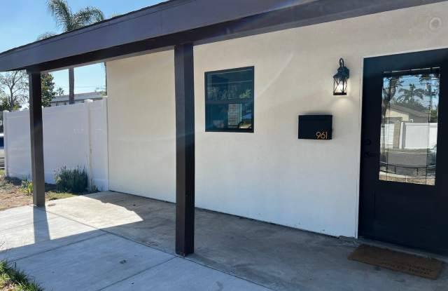 Completely Remodeled 5 Bedroom House for Rent in Anaheim Gallery 3