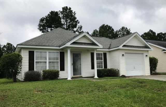 Pet Friendly 3 Bedroom, 2 Bath Home with Garage and Fenced In Back Yard! photos photos Pet Friendly 3 Bedroom, 2 Bath Home with Garage and Fenced In Back Yard! photos photos