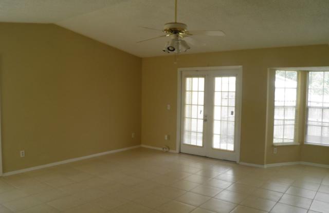 2195 Windjammer Court Gallery 3