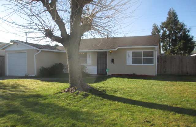 Move In Special. Two bedroom house, central heat & air. Morse & Hurley area. Gallery 1