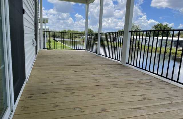 5709 Blue Harbor Drive Gallery 3