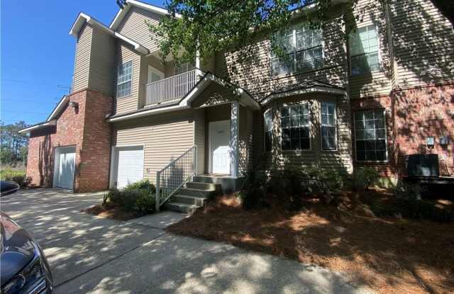 521 SPARTAN Drive 10201 photos photos