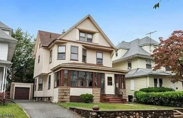 4 Claremont Pl photos photos