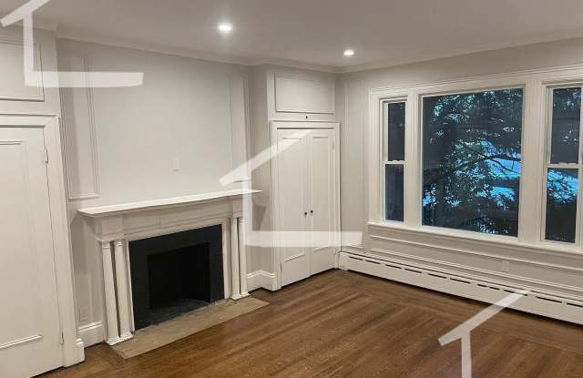 1714 Beacon St #1A Brookline MA 02445 photos photos