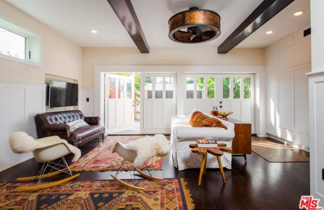 2349 BEACH Avenue - 2349 S Beach Ave, Los Angeles, CA 90291