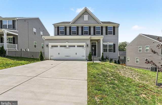 352 GREENSTEAD Drive Gallery 2