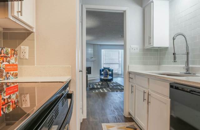 Lakebridge Townhomes Gallery 3