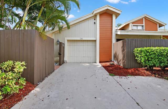 7576 Sierra Terrace E - 7576 Sierra Terrace East, Palm Beach County, FL 33433