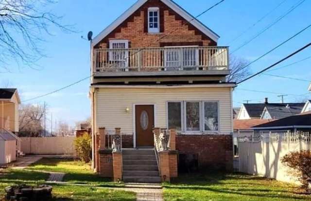 2212 White Oak Avenue photos photos