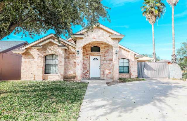 752 Buffalo Ct - 752 Buffalo Court, Laredo, TX 78045