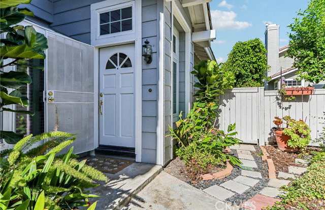 13595 Banyon Road Gallery 2
