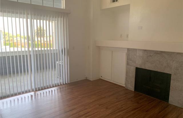 121 S Lakeview Avenue Gallery 2
