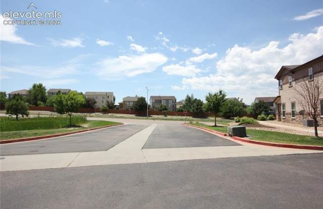 5246 Prominence Point Gallery 3