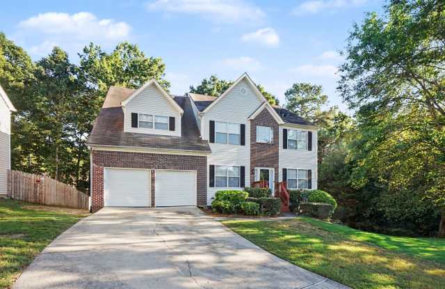 5BR/3.5BA Home w/Entertainer's Basement + Bonus Room in the Country Club of Gwinnett! Gallery 3