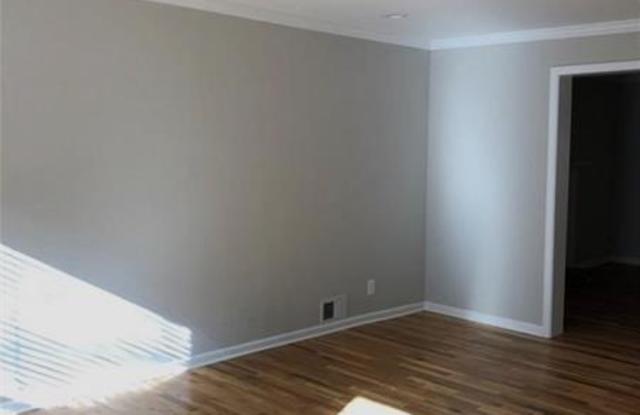81 Shadowlawn Road SE Gallery 3
