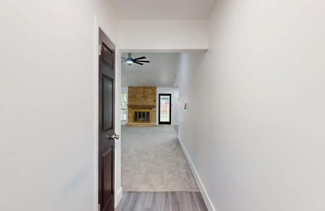 318 Renee Drive Gallery 2