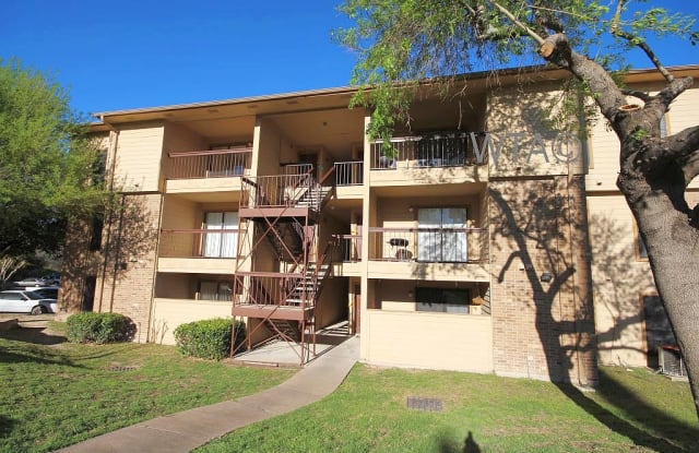 11441 N INTERSTATE 35 - 11441 N Interstate, Austin, TX 78753