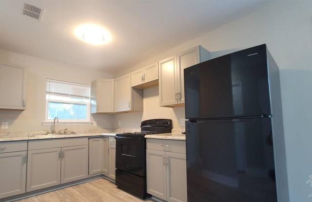 1445 Bakalane Ct unit: B photos photos