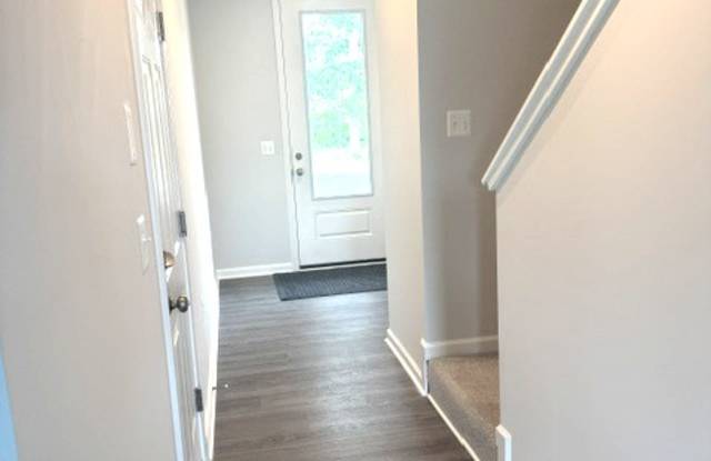 319 Brae Haven Dr Gallery 2