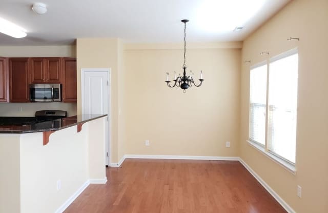 11937 Elizabeth Madison Court Gallery 4