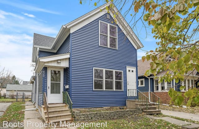 429 Bay St. - 429 Bay Street, St. Paul, MN 55102