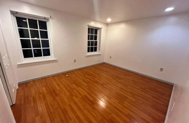 129 N 10TH Street - 129 North 10th Street, Philadelphia, PA 19107