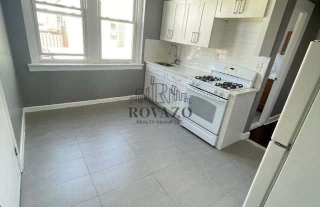 484 North 12th Street photos photos