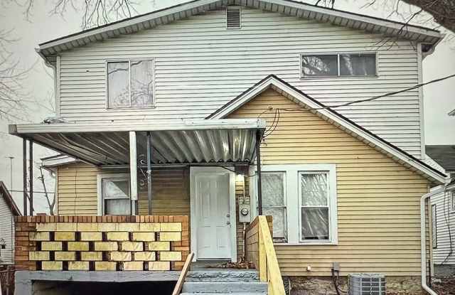 3 bedroom next to everything in xenia photos photos