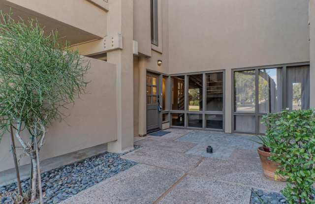7931 E San Miguel Avenue Gallery 2