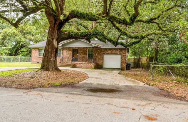 3 Bedroom 1.5 Bath House in Hobcaw Point - Mount Pleasant photos photos