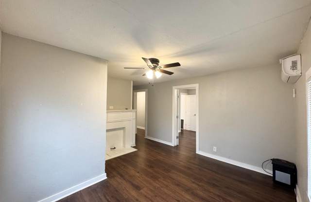 1202 AUSTIN STREET photos photos