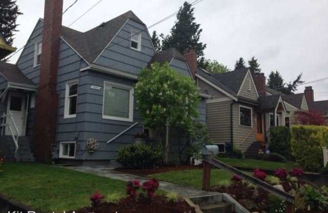 7045 7th NW Gallery 2