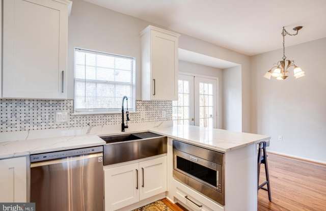 6364 DEMME PLACE Gallery 4