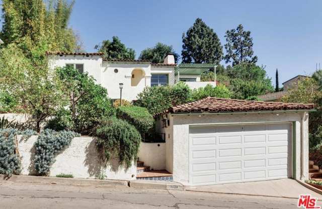 3024 Angus St photos photos
