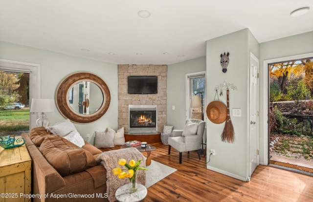 106 Swinging Bridge Lane photos photos