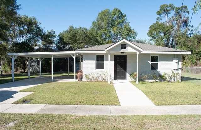 204 SAINT ANN Street - 204 Saint Ann Street, Madisonville, LA 70447