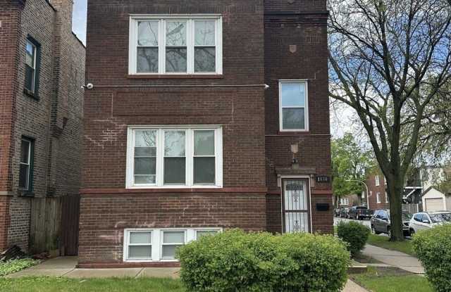 1656 N Monitor Avenue photos photos