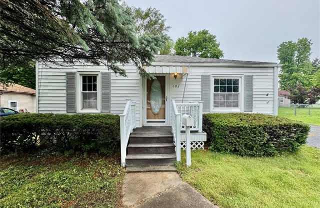 103 Greenfield Drive - 103 Greenfield Drive, Collinsville, IL 62234