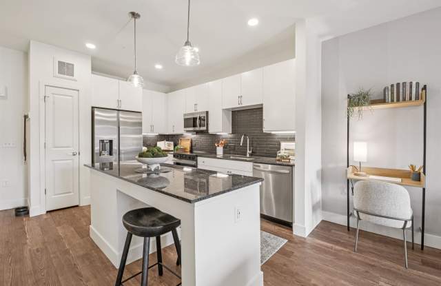 Alexan Pena Station photos photos Alexan Pena Station photos photos