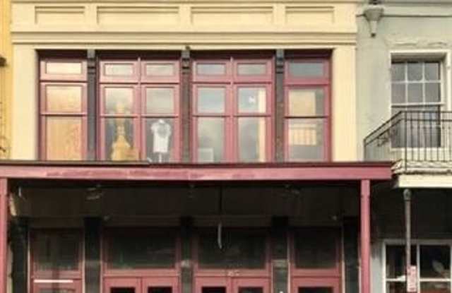 915 DECATUR Street photos photos