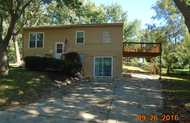 905 N Ute St - 905 Ute Street, Independence, MO 64056