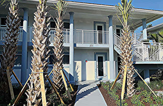 231 Marine Court Gallery 2