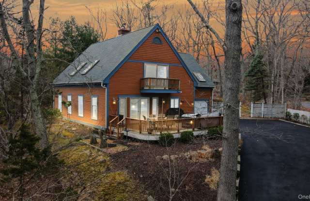 1745 Bayview Avenue photos photos