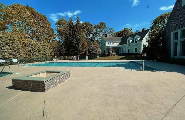 77 Havemeyer Lane photos photos