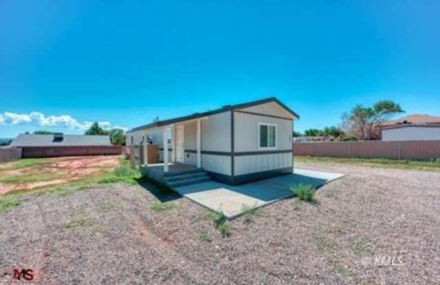 361 W Johnson Dr photos photos