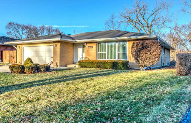 3316 Brookmeade Drive Gallery 1