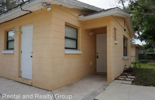 205 N Blvd East Gallery 2
